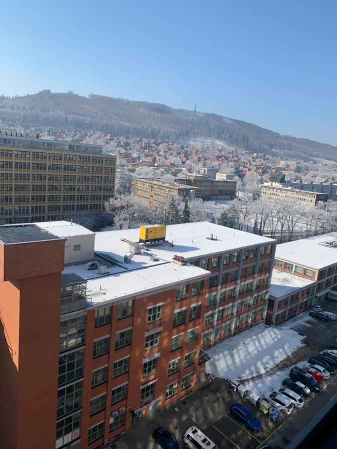 1 Bedroom Loft Apartment Zlin Bagian luar foto